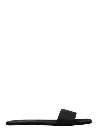 Slippers and slipper bag