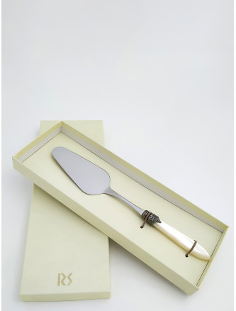 'Laura' cake shovel #