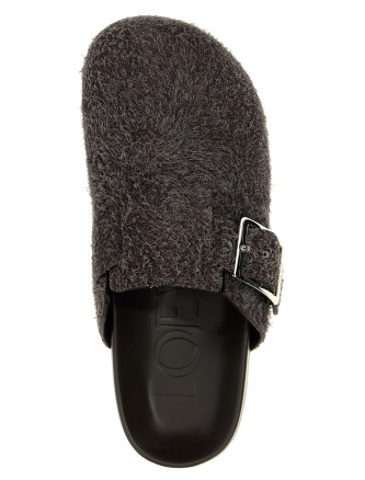 'Ease Buckle' sabots #