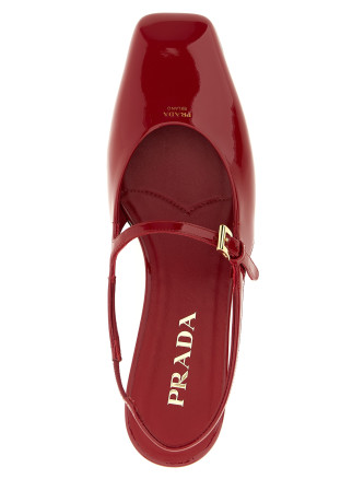 Patent leather slingback #