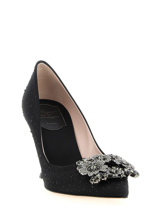 'Efflorescence' pumps #