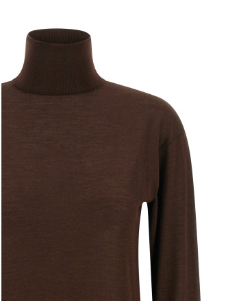 Turtleneck sweater dropped shoulders #