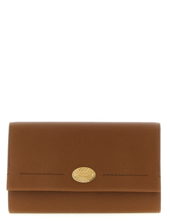 'Cotswolds' wallet on chain