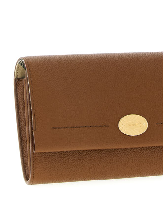 'Cotswolds' wallet on chain #