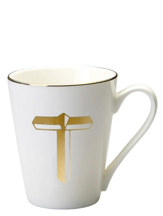 Cup letter 'T' #1