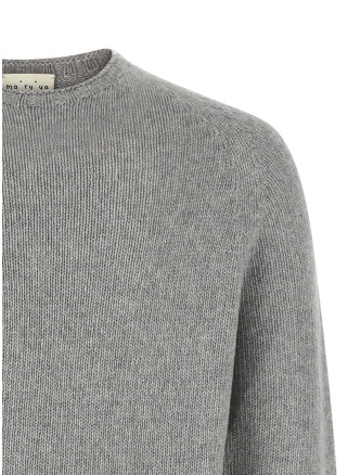Cashmere sweater #
