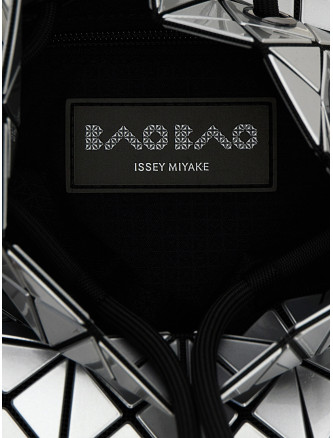 'Wring' bucket bag #