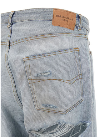 'Distressed' jeans #