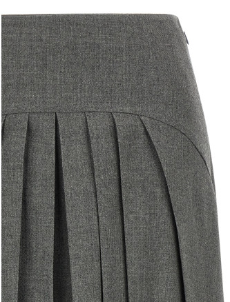 Pleated skirt #