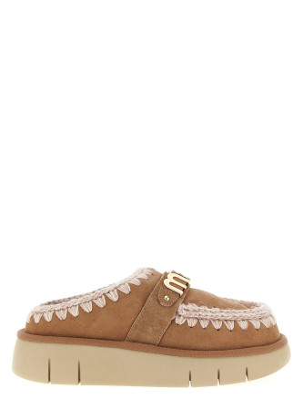 'Bounce clog' sabots