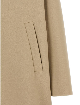 Single-breasted coat #