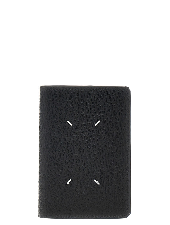 'Four Stitches' passport holder #1