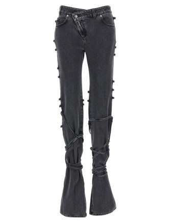 Jeans asymmetric closure