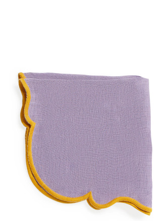 Set of 2 napkins with scalloped edge #