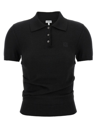 Curled hips polo shirt