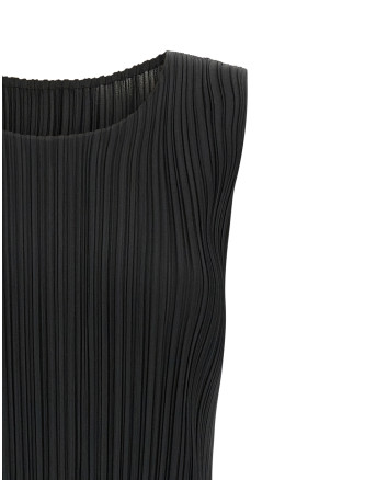 'Monthly Colors: August' top #