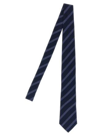 Silk tie