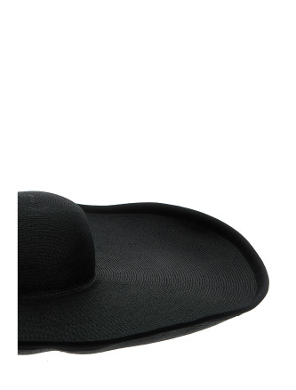 'Robert' hat #