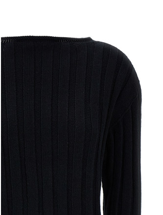 'Behind The Scenes' sweater #