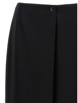 Long skirt back slit #