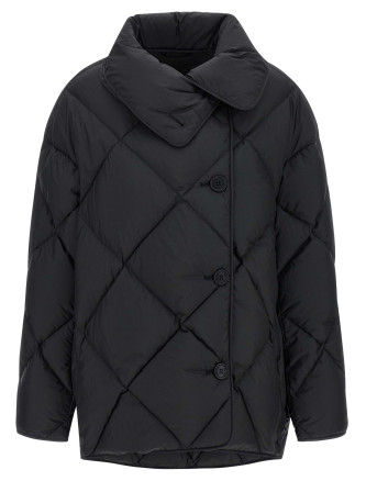 'Cozy Queen' down jacket