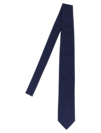 Patterned silk tie