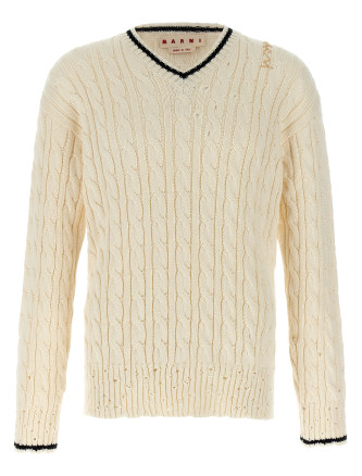 'V' neckline sweater