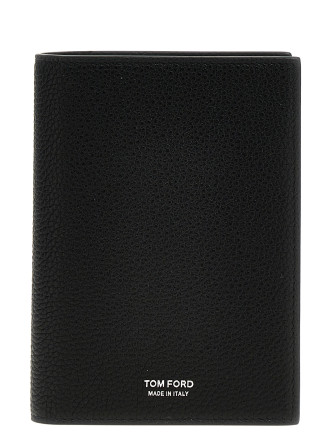 Logo passport holder