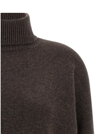 High neck sweater #
