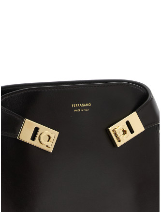 ‘Hug BB S’ belt bag #