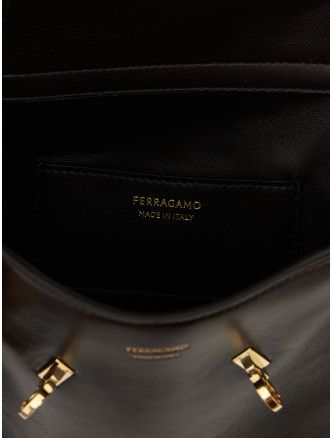 ‘Hug BB S’ belt bag #