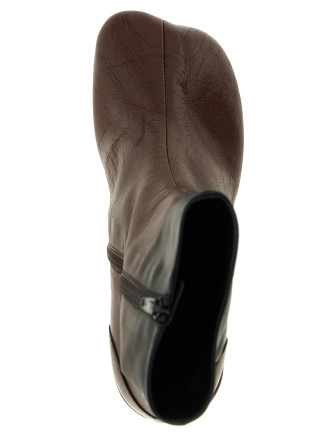 'Anatomic' ankle boots #