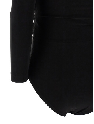 Heart-shaped neckline bodysuit #