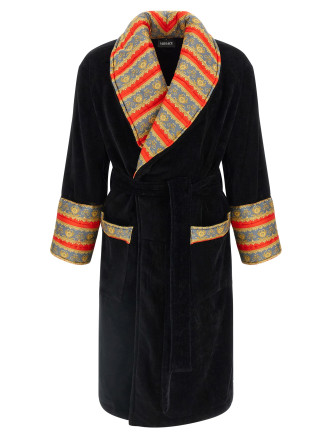 'I ♡ Baroque' bathrobe