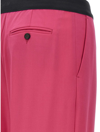 Pants with front pleats #