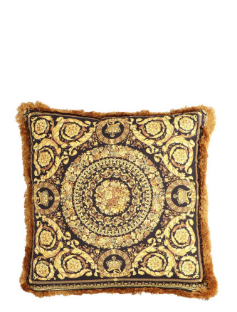 Cushion with fringes