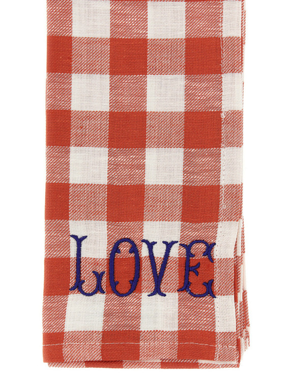 'Love' napkin #1