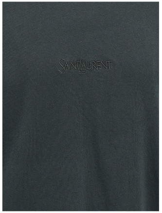 Logo embroidery t-shirt #