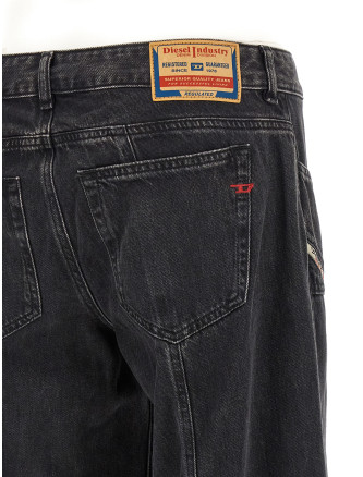 'D-AKII' jeans #