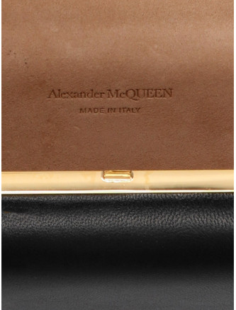 'Skull Four Ring’ clutch #