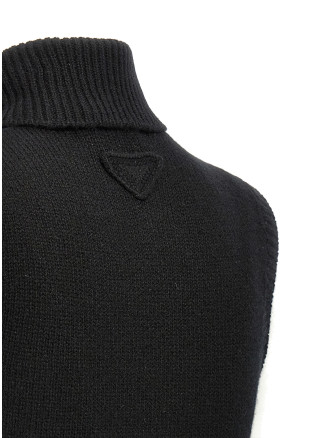 Cashmere vest #