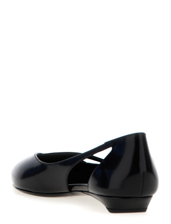 Cut-out leather ballet flats #