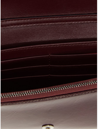 'Belle Vivier' wallet on chain #