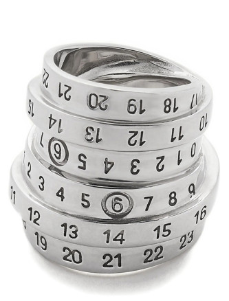 Logo ring