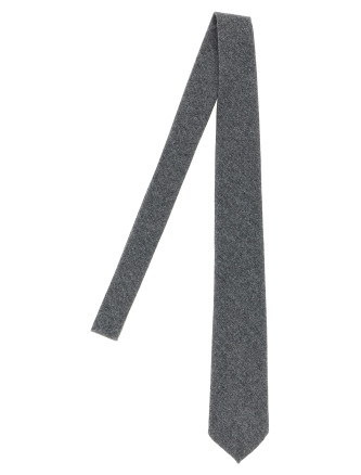 Wool tie
