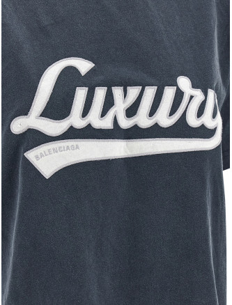 Embroidery t-shirt #