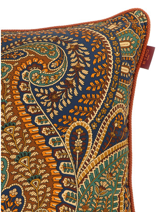 Double-face pillow #