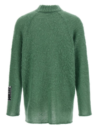 'UC2E4904-2' sweater #