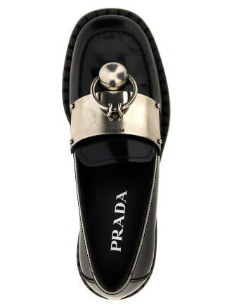 Piercing loafers #
