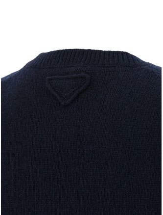 Cashmere sweater #